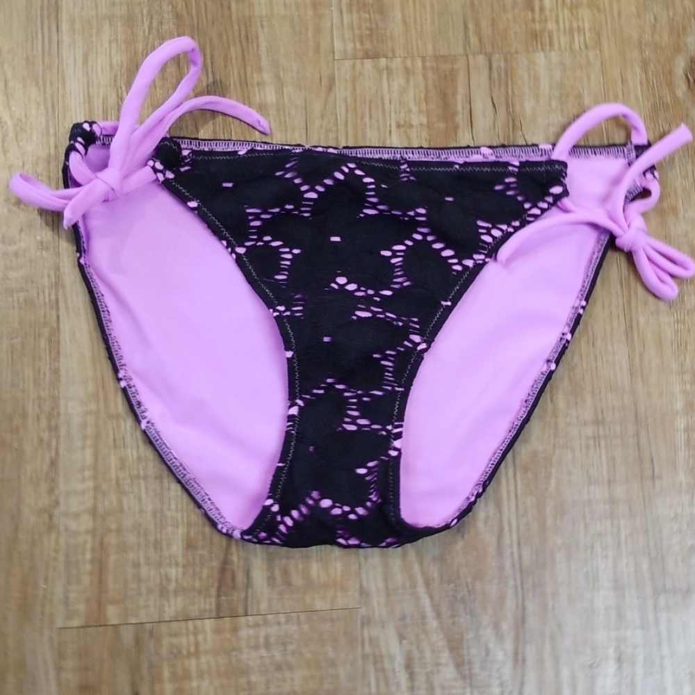 Victoria's Secret Black and Pink Bikini Bottom